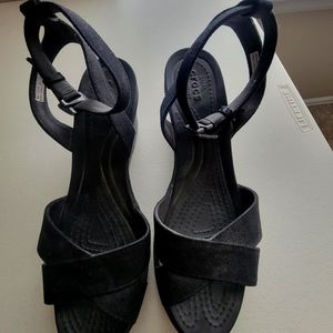 Women's Crocs Wedge Sandals Size 8